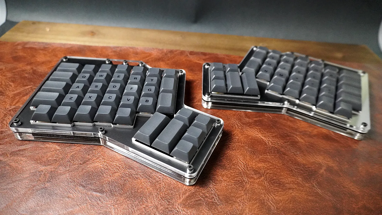 ErgoDox 76 Hot Dox V2 split keyboard