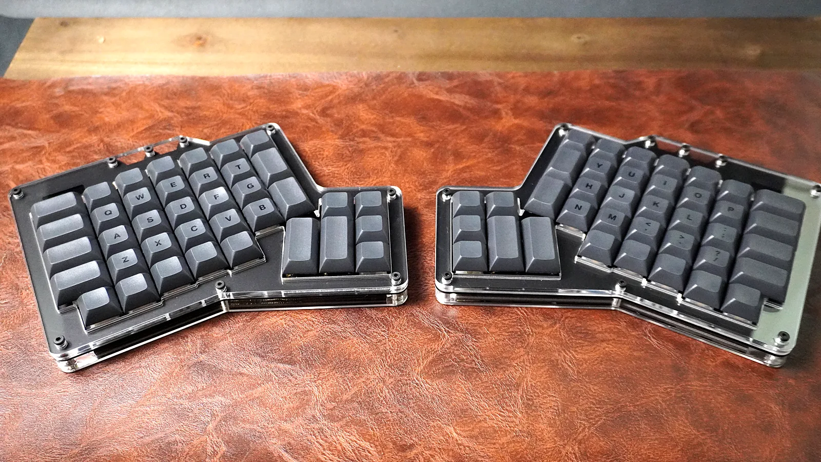 ErgoDox 76 Hot Dox V2 Review: Split Ergonomic Keyboard